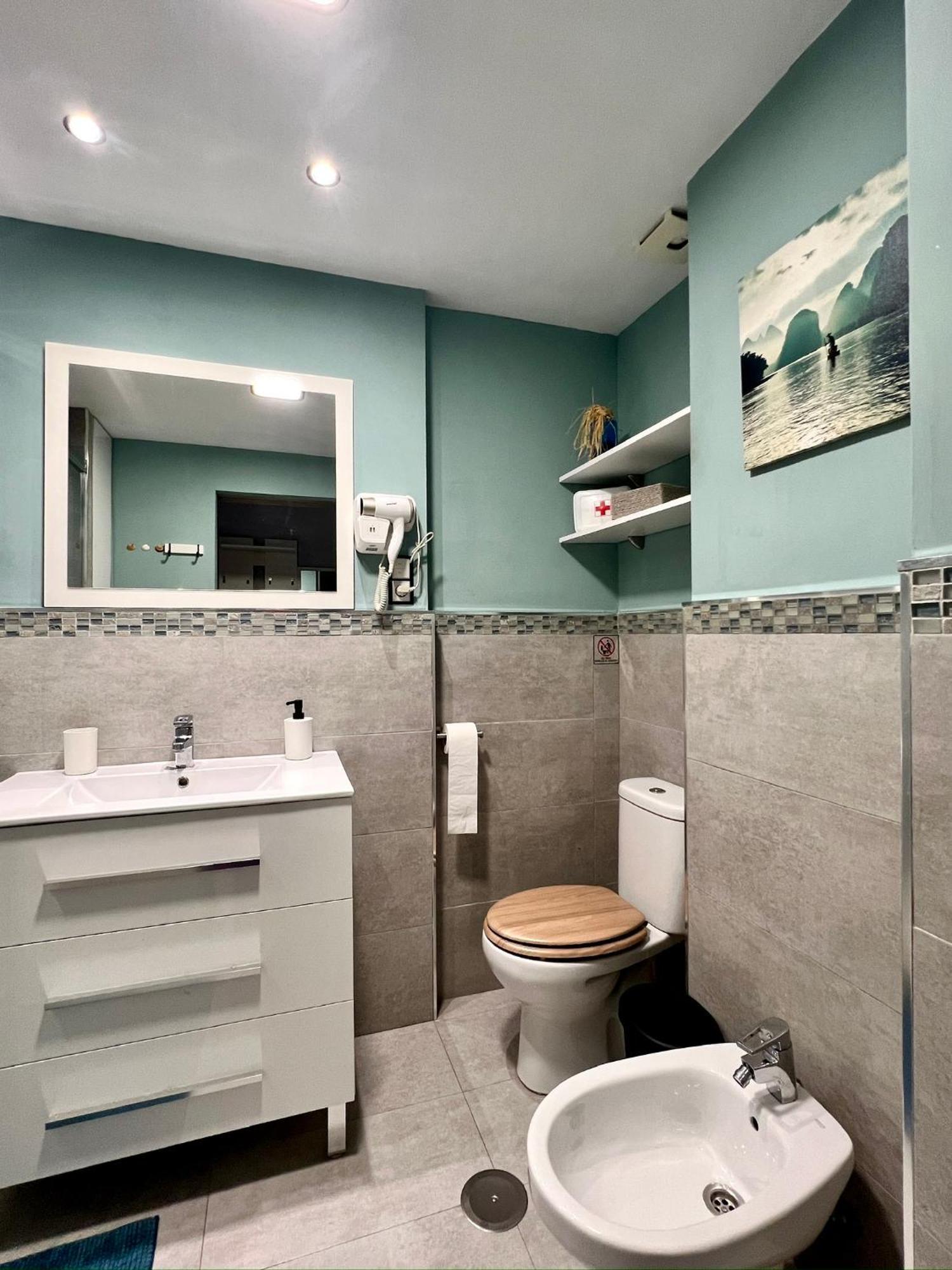 Espectacular Apartamento Junto Al Mar, Con Piscina En Málaga Eksteriør bilde