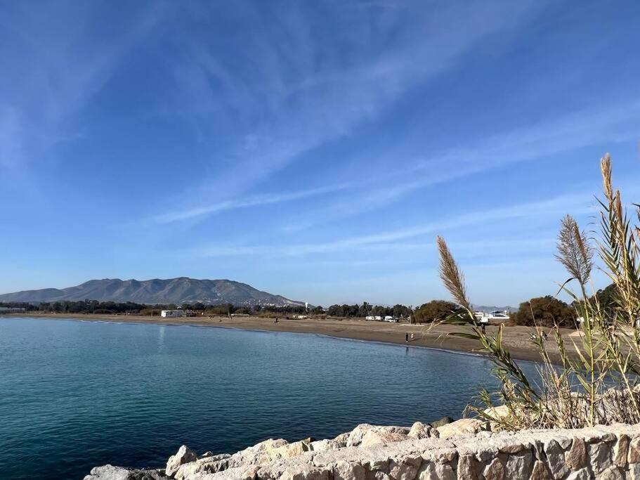 Espectacular Apartamento Junto Al Mar, Con Piscina En Málaga Eksteriør bilde